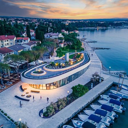 Apartments Kvarner 2 Малинска Экстерьер фото