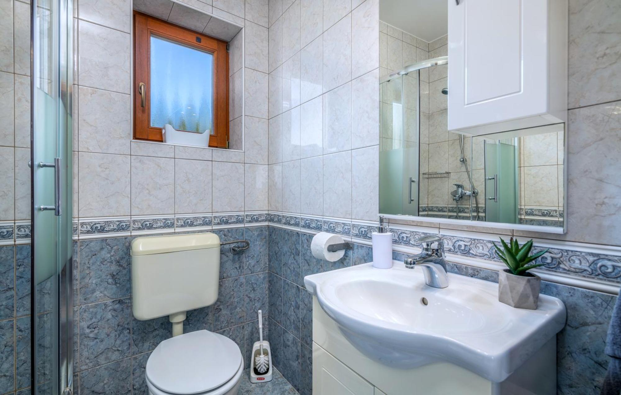 Apartments Kvarner 2 Малинска Экстерьер фото